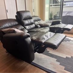 早いもの勝ち！電動リクライニングソファ