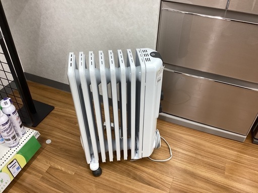 【取りに来られる方限定！！】DeLonghi オイルヒーター