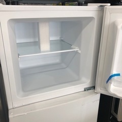 安心の1年保証付き！maxzen2ドア冷蔵庫 2021年製　138L【トレファク堺福田店】