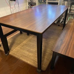 大きめサイズのダイニングテーブル&イス2脚 20000円→18000円