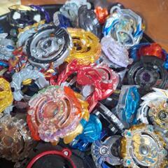 お話し中！　　ベイブレード　ステージ&駒セット　駒20個以上