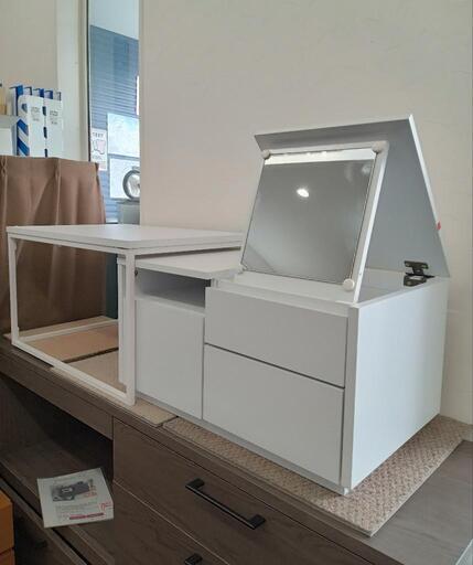 ★  展示品❗ ドレッサーテーブル  鏡台  机  コンパクト  収納  【定価15,990円】自社配送時代引き可※現金、クレジット、スマホ決済対応※