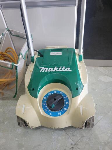 【工具】Makita　マキタ　230mm芝刈り機　MLM2351　中古　リサイクルショップ宮崎屋住吉店24.10.5