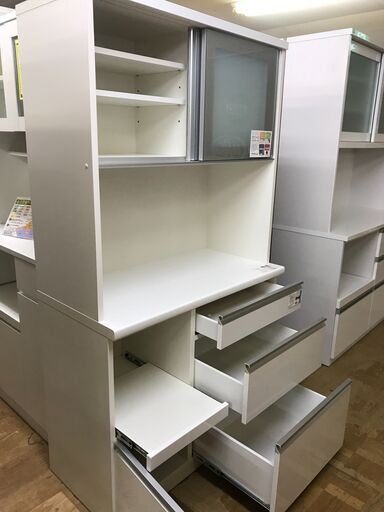 【FU1049】★松田家具 システムキッチンボード ホワイト MOISS ソフトクローズ コンセント キッチン家具 家具 クリーニング済 堺市 深井 【ジャングルジャングル深井店】
