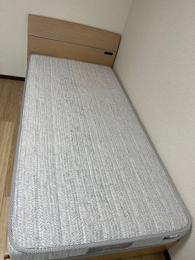 ベッド