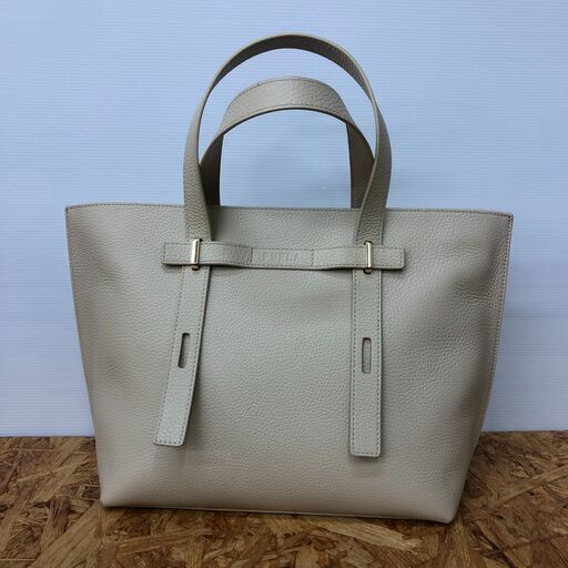 【698】トートバッグ FURLA ベージュ （W38cm×H25cm×D14cm）