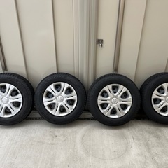 ブリジストン ブリザック VRX3 日本製 185/70R14