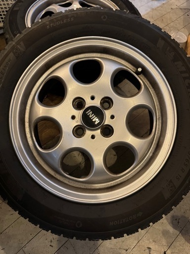 【値下げ・送料無料】　MINIクーパー　純正タイヤ　ホイール　スタッドレス ミニクーパー 純正ホイール スタッドレス 値下げ・送料無料】 MINI