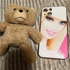 【中古】クマさんのipod ケースとBarbieちゃんiphon...