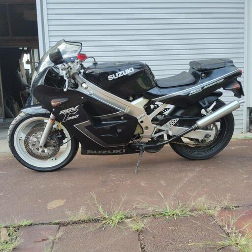 交渉中　今は手に入らないスズキガンマ250