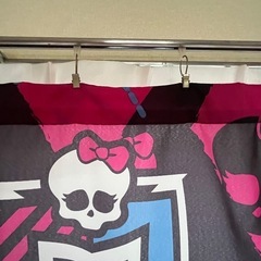 新品モンクレールキッズハーフパンツ１５２サイズ-Monsterhigh モンスターハイ　カーテン