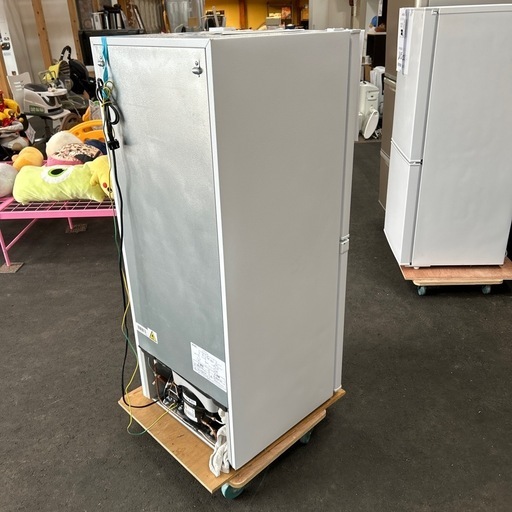 196 冷蔵庫 2023年製 142ℓ アイリス