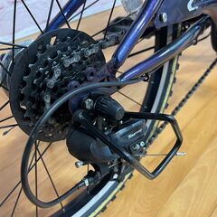 【子供用】整備済 ブリヂストン22型 クロスファイヤーJr 中古 子供用自転車 身長116cm程度から小学生まで 紺色 <自転車のオオムラ 静岡店>