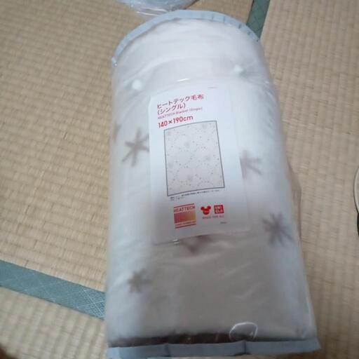 ユニクロ ディズニーヒートテック毛布