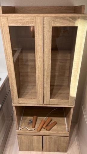 【美中古品】LOWYA食器棚　収納多数