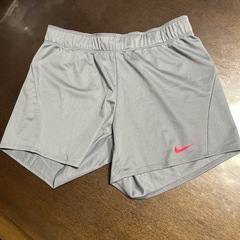 NIKE ドライフィット　パンツ