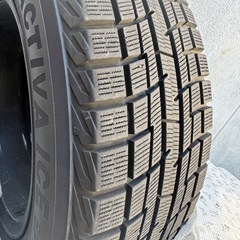 プリウス50　スタッドレスタイヤ　ホイール付き　195/65R15 91Q YY3621