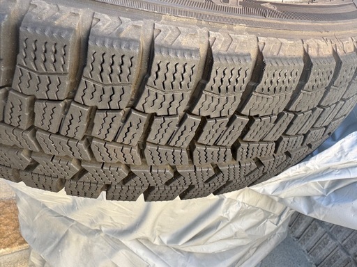 T739　155/65R14　 グッドイヤー　スタッドレス　4本　ダイハツ　小傷 タント タント純正 155/65R14 スタッドレス 60-70%山 YOKOHAMA
