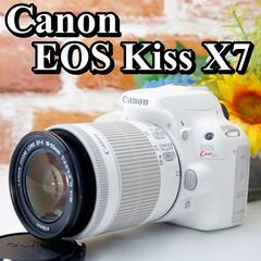 【全国送料無料】Canon EOS Kiss X7 おしゃれなホワイトカラー✨ 届いたらすぐに使えます✨ ダブルレンズ希望も相談ください♪　運転が不慣れな為、お近くまで来ていただけますと助かります✨ ズームレンズキット 一眼レフ キヤノン キャノン