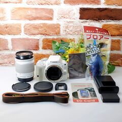 【全国送料無料】Canon EOS Kiss X7 おしゃれなホワイトカラー✨ 届いたらすぐに使えます✨ ダブルレンズ希望も相談ください♪　運転が不慣れな為、お近くまで来ていただけますと助かります✨ ズームレンズキット 一眼レフ キヤノン キャノン