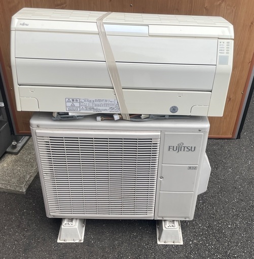 FUJITSU エアコン AS-R22E-W 2015年製　富士通