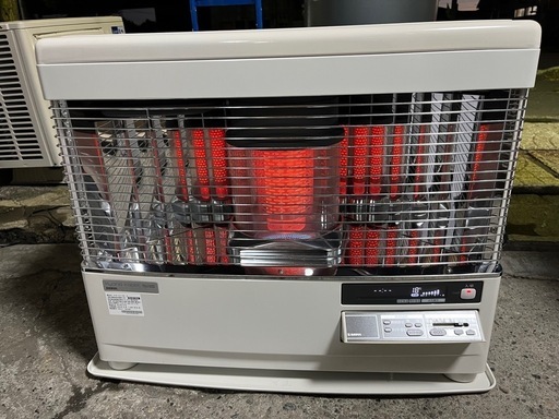 サンポット Hybrid Kabec FF式 石油ストーブ FFR-7011RF Q 2018年3月製 稼働確認済 木造18畳 コンクリ29畳 中古品 ④