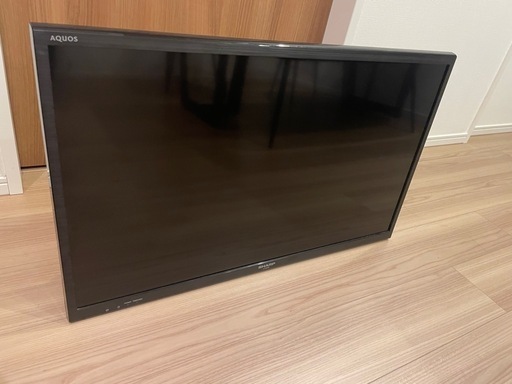 テレビ　32型　AQUOS SHARP