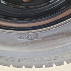 値下げしました。　175/70-14ブリザック　VRX2スチールホイール、ホイールキャップ付き