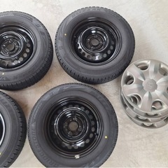 値下げしました。　175/70-14ブリザック　VRX2スチールホイール、ホイールキャップ付き