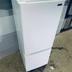 EJ2300番✨ヤマダ✨冷凍冷蔵庫 ✨YRZ-F15G1