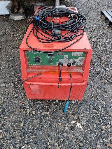 [ 早い者勝ち]　デンヨーエンジン溶接機
