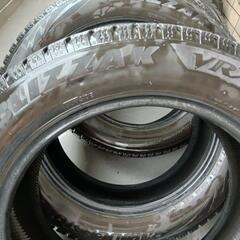 ブリジストン　BRIDGESTONE 　BS VRX2 スタッドレスタイヤ　冬タイヤ　4本　 215/55R17