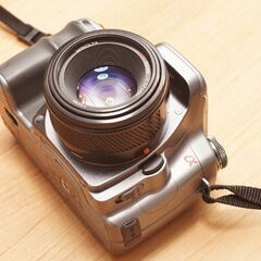 SONY α100 DSLR-A100 単焦点、小三元ズームレンズ、高倍率ズームレンズなど計4本 ガイドブック