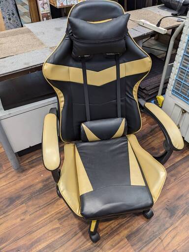ゲーミングチェア レーシング イス 椅子 家具 オフィス アームレスト