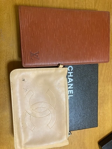 ヴィトン　シャネル