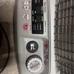 ダイニチ　ブルーヒーター2015年製