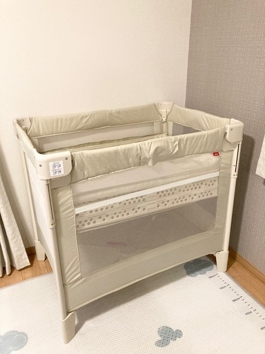 Aprica ココネルエアー　折り畳みベビーベッド