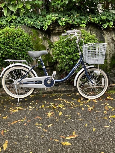 自転車店から出品 /希少な20インチ/LEDオートライト/新古車/完全整備済み/防犯登録ok /小柄な方にピッタリ