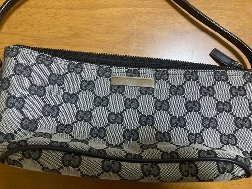 グッチ　　