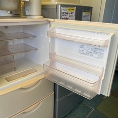 リサイクルサービス八光】2013・2008年製 アクア6㎏洗濯機・日立 215L