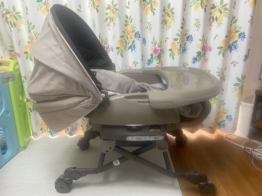 Combi ハイローチェア【ネムリラAT BEDi】 電動スイング　コンビ