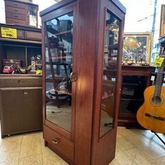 ヴィンテージ キャビネット サイドボード 飾り棚 ガラス扉 棚板可動式