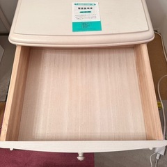 ナイトテーブル　大塚家具　カンティーニュ松永工房