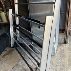 日産　キャラバン　キャリア　純正　ヘビーデューティーラック