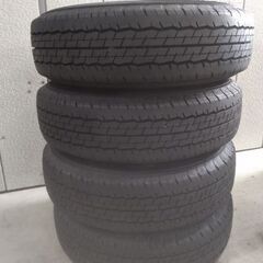 ハイエース新車外し 195/80R15ブリヂストンサマータイヤ (田中) 下野大沢のタイヤ、ホイールの中古あげます・譲ります｜ジモティーで不用品の処分