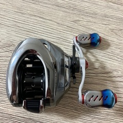 16 アンタレスDC HG 右ハンドル　
シマノ　ベイトリール　バス釣り　釣り