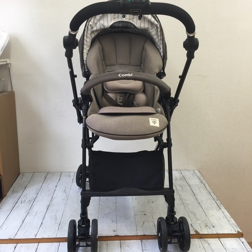 コンビ スゴカルα 4キャス compact エッグショック Simplight トイザらス・ベビーザらス限定モデル　2021年製