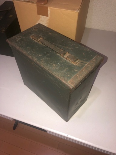 米軍払い下げ　弾薬ボックス2個