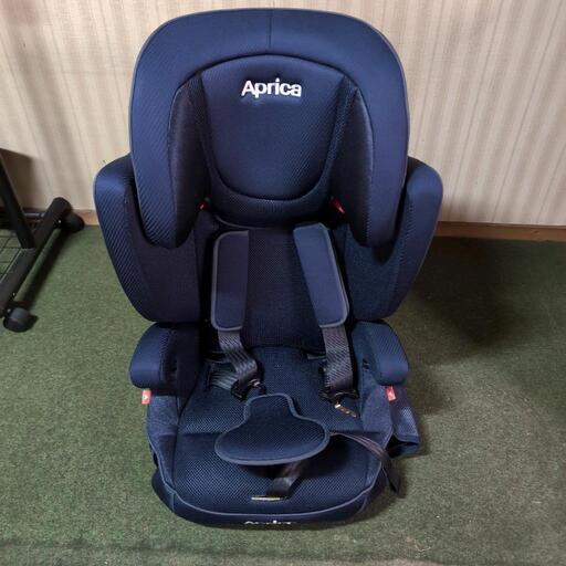 アップリカ　エアグルーヴ　チャイルドシート \u0026 ジュニアシート
