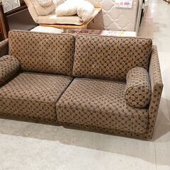 布張り｜クッション付｜3人掛ソファ